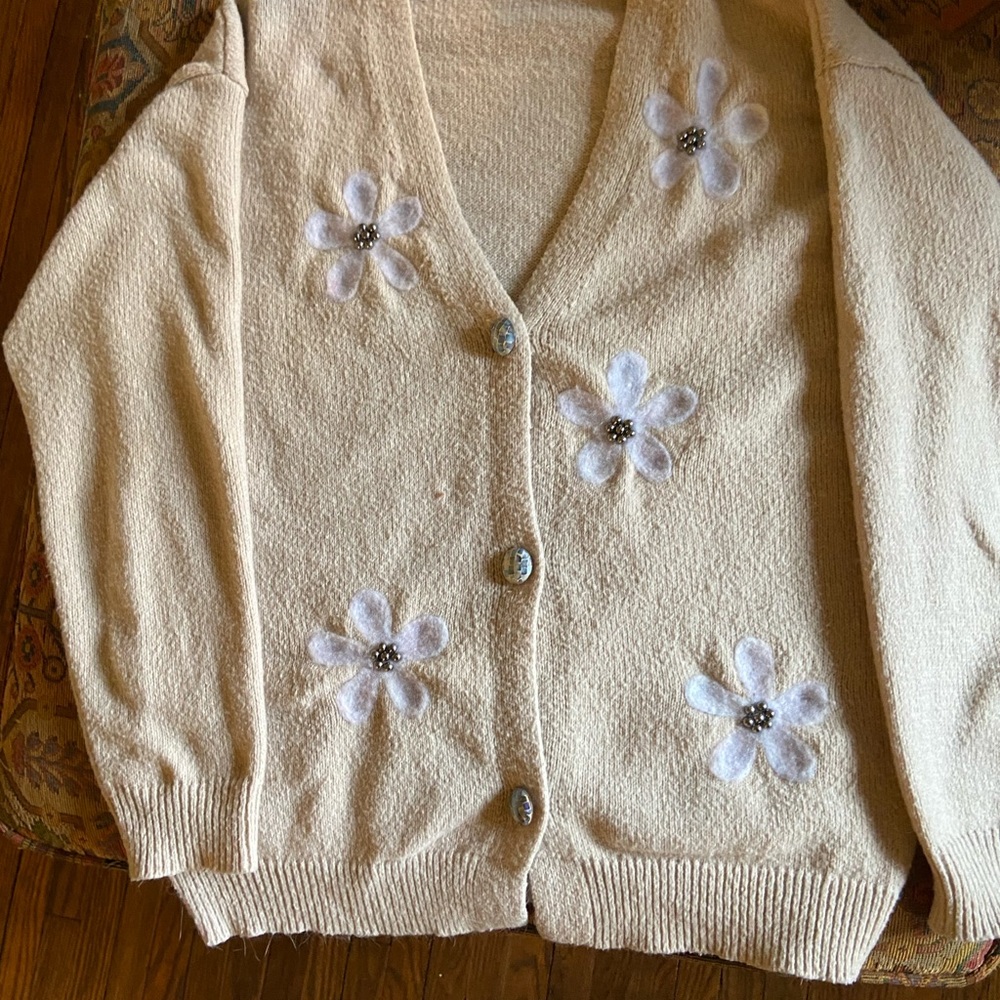 Cream Floral Women's Sweater